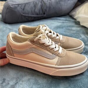 Women’s Vans Ward Lo sneaker size 7